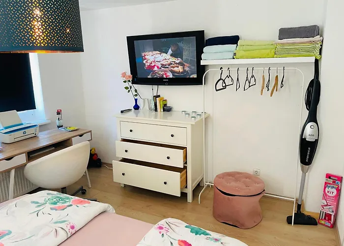 Top 2-Zimmer I City Center I Fruehstueck I Wifi I Smart Tv I Cozy I